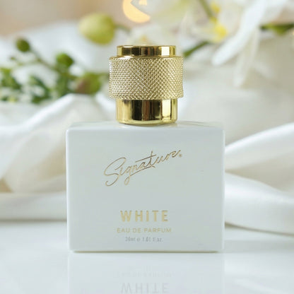 Signature premium white scent perfume spray